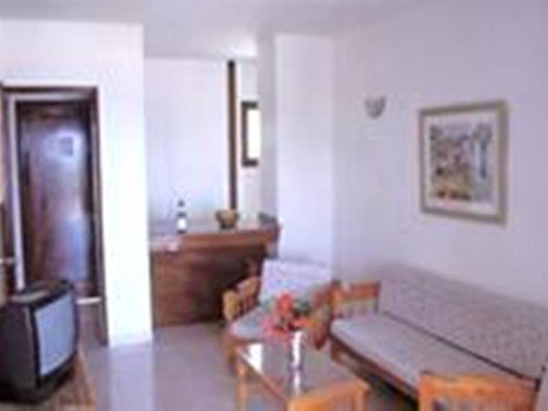 Rt-Apartamentos Guinea Πλάγια ντελ Ινγκλές Εξωτερικό φωτογραφία
